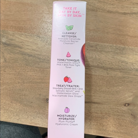 NIB Glow Recipe Fruit Babies gift set - Picture 2 of 3